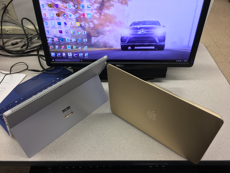Illustration for article titled Surface Pro 4 vs. MacBook (12-inch): A Photo Comparison